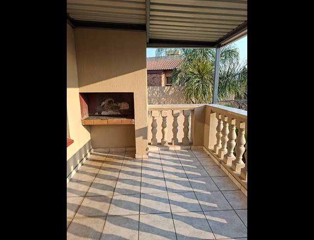 1 BEDROOM FLAT TO LET IN VAALPARK